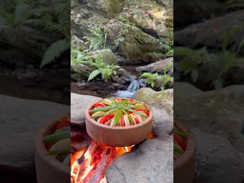KİREMİTTE KÖFTELİ PATATES DİZMESİ 🥩 - cooking potatoes with meatballs on a tile thumbnail