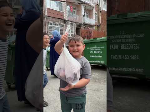Czn Burak EİD ADHA Mubarak thumbnail
