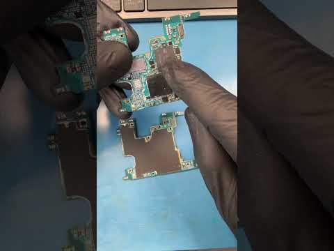 Losing sleep over a phone... #tech thumbnail