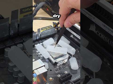 using Dry Ice to cool a PC thumbnail