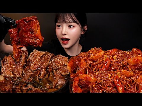SUB)첫 감자탕 먹방! 매운 뼈찜까지 역대급 전투적으로 먹은 날🔥해장 먹방 Gamjatang Pork Back-Bone Stew Mukbang Asmr thumbnail