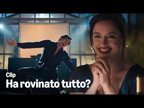 Michele rovina l'appuntamento di Elisa | Non è un paese per single thumbnail