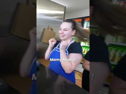 Reakcja dziewczyny na książula z muala thumbnail