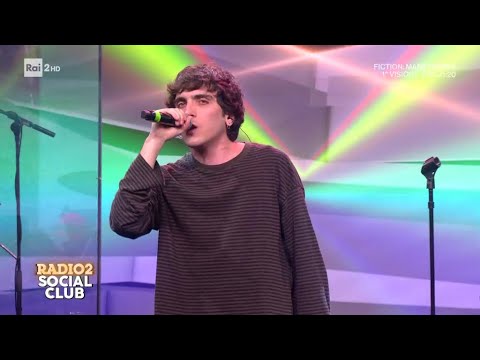 Giuse The Lizia canta "Istruzioni" - Radio2 Social Club 20/05/2026 thumbnail