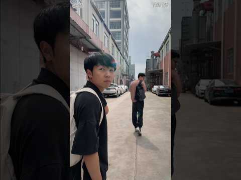 当我与好兄弟绝交，人总爱跟弱者当朋友，因为这样显得自己很牛掰 #内容过于真实 #搞笑 #沙雕剧情 #校园 thumbnail