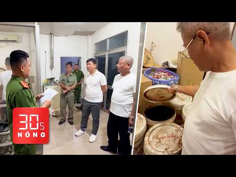 Bản tin 30s nóng: Bắt chủ nhà thuốc đông y Bảo Thanh Đường, bên trong điểm sản xuất 'thuốc' thumbnail