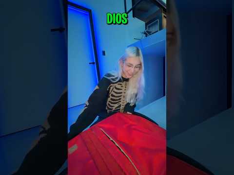 Al fin le devolví su maquillaje a Fer😱🤯😰😵‍💫 thumbnail