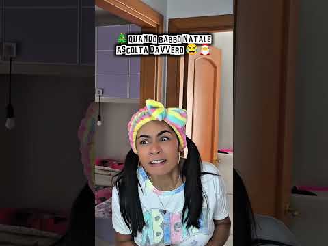 Quando Babbo Natale ascolta davvero 😂🎅 #abigail #feyyepez thumbnail