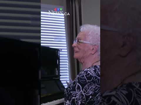 'Everybody's happy when there's music': Sask. senior still playing music at 97 thumbnail