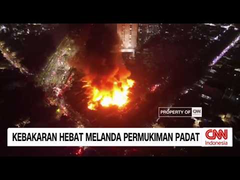 Penampakan dari Udara Kebakaran Hebat Permukiman Padat di Kemayoran thumbnail