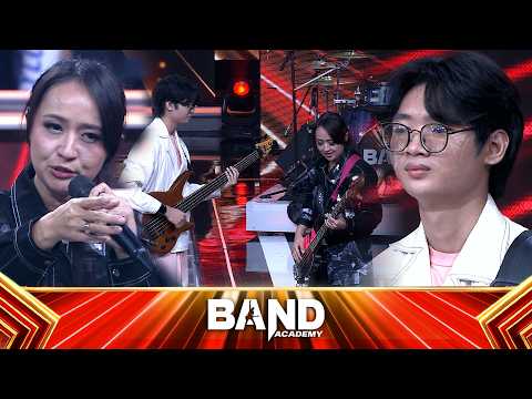 Skill Ios Bassist “Nosca” Gak Perlu Diragukan! Auto Battle Seru Dengan Chua Kotak! | Band Academy thumbnail