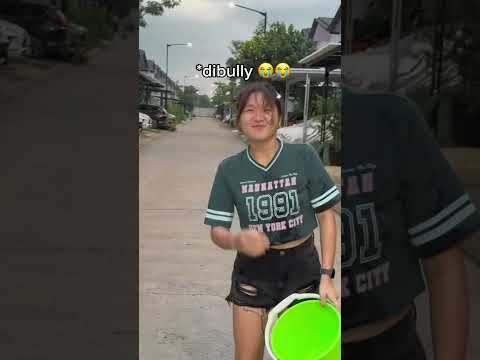 Kenapa jadi gua yg nyuci?! #dellaseptt #dailylife #funny #funnycomedy #comedy #dailyvlog #ngakak  thumbnail