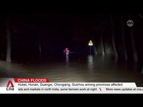China floods: Rescuers battle tough conditions to reach stranded residents, restore links thumbnail