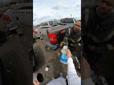 Detroit, junkyards are NOTHING like the ones in California… #state #motor #city #detroit #california thumbnail