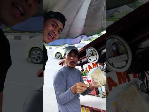 Makan siomay gondrong harga 100 ribu. thumbnail