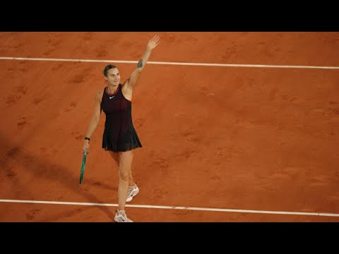 Roland-Garros : Aryna Sabalenka reine de la "night session" face à Osaka • FRANCE 24 thumbnail