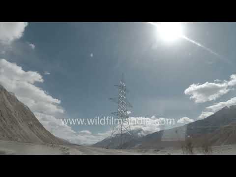 Road trip through Ladakh’s mountain landscapes thumbnail