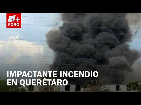 Así se ve la enorme columna de humo por Incendio en tiradero de neumáticos en Querétaro thumbnail