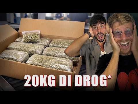 REAGIAMO ALLA PUNTATA PIÙ INCREDIBILE DI AIRPORT SECURITY - TROVANO PIÙ DI 20KG DI DROG* IN UN PACCO thumbnail