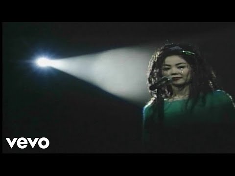 王菲 Faye Wong - 千言萬語 (Live from 王菲最精彩的演唱會) thumbnail