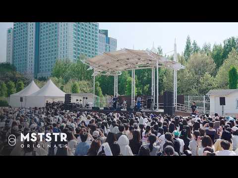LUCY - 전체관람가 BUSKING Live Clip / ENG sub thumbnail