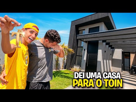 DEI UMA CASA PRO MEU PRODUTOR *O Toin chorou ? thumbnail
