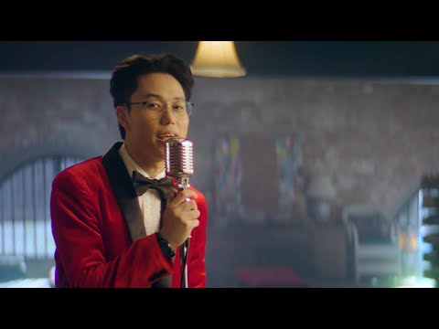 ရင်ခုန်သံဘင်ခရာ [ Official MV ] - Bunny Phyoe thumbnail