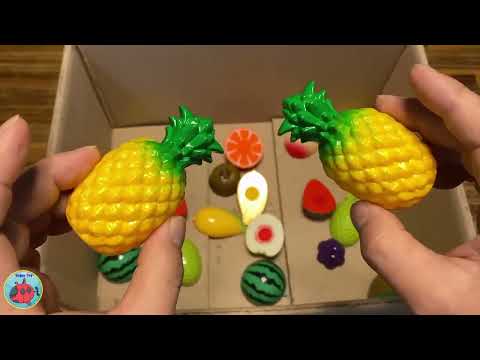 I bought some fruit, but it’s split in half! I 과일을 샀는데 반이 갈라져있어요! thumbnail