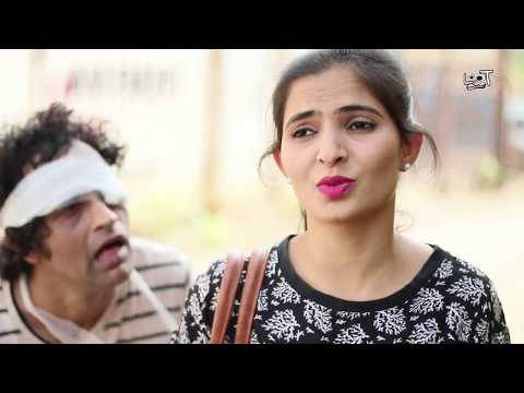 बॉयफ्रेंड को भिखारी समझ दे दिया भीख - ये वीडियो जरूर देखे | Latest Hindi Comedy Video 2017 thumbnail