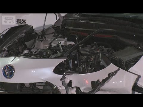 緊急走行中のパトカーと乗用車が衝突　警察官ら3人けが　名古屋市(2026年5月17日) thumbnail