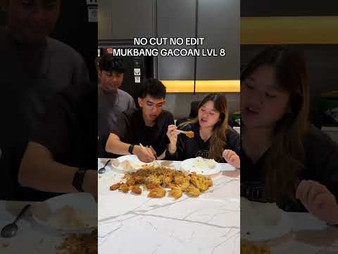 Mukbang no cut no edit !! #dellaseptt #dailylife #funnycomedy #lucu #ngakak #comedy #mukbang thumbnail
