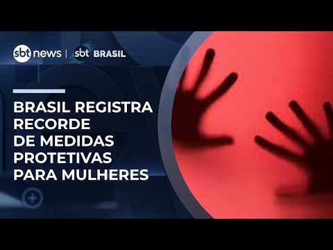 Justiça brasileira concede uma medida protetiva para mulheres a cada 45 segundos | #SBTBrasil thumbnail