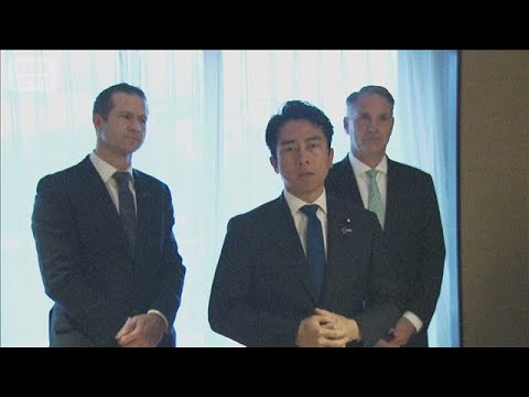 小泉大臣　豪州含め3カ国会談　海自護衛艦輸出めぐりニュージーランドと協議(2026年5月30日) thumbnail