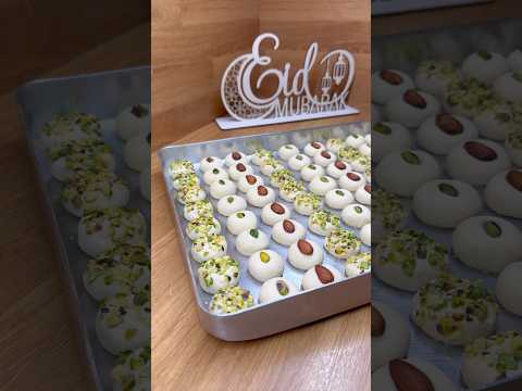غريبة العيد ب3 مكونات فقط سهله وسريعه 🎉 thumbnail