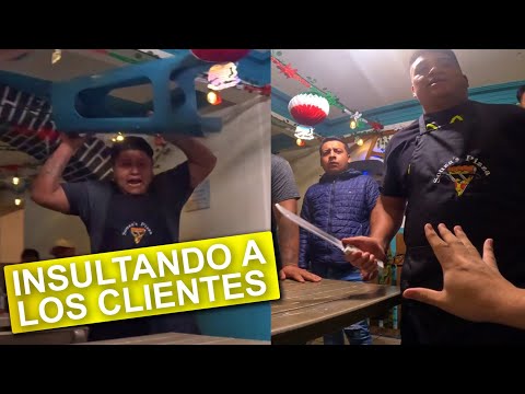Millonario presumido llega a un Restaurante a insultar (BROMA) thumbnail