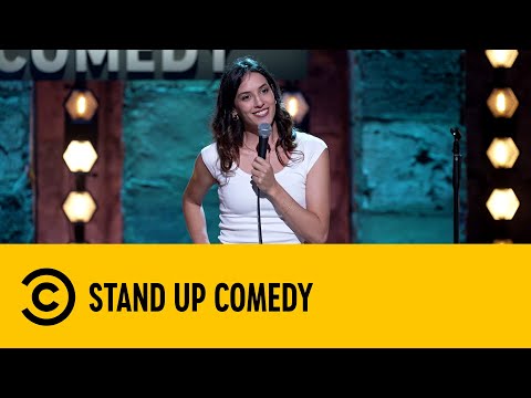 Chiara Mercurio - Quando ti fidanzi con un domenicano - Stand Up Comedy thumbnail