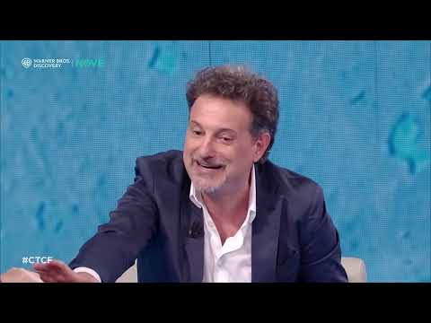 Leonardo Pieraccioni: "Non so cosa mi abbia detto David Bowie, io gli ho risposto "Yes"" thumbnail