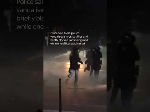 Hundreds of arrests as PSG celebrations turn into clashes thumbnail