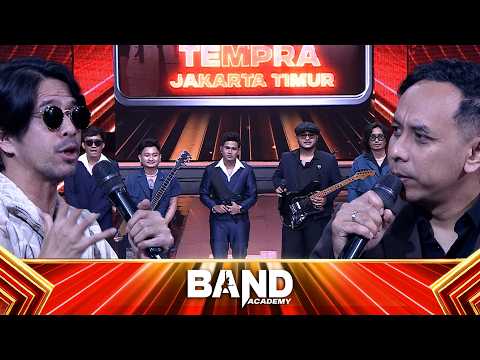 Judges Speechless! Tempra Berhasil Padukan Lagu 60’s 90’s ke Lagu Dangdut! | Band Academy thumbnail