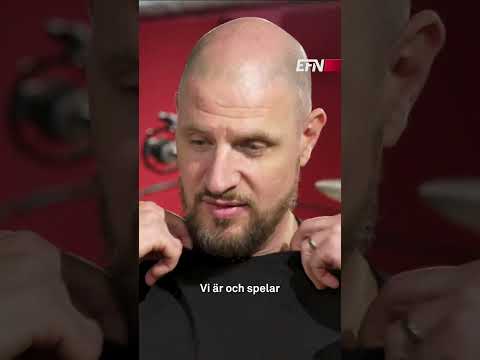 Degen ska in – EFN:s reporter Clara Alanko hänger med Hoffmaestro när de repar inför sommarturnén thumbnail