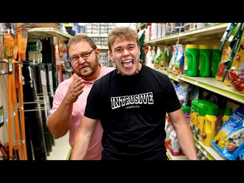 Screaming in Stores Prank thumbnail