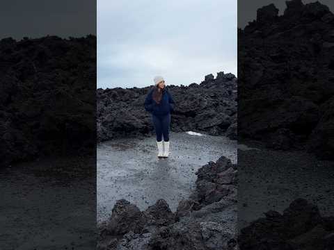 Você já tinha ouvido falar de Grindavik? 😱 #islandia #grindavik #vulcao thumbnail