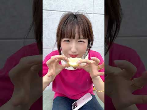面无表情吃柠檬 #办公室游戏 #搞笑 thumbnail