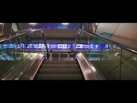 Poland, Kraków Główny Train Station, 1X escalator thumbnail