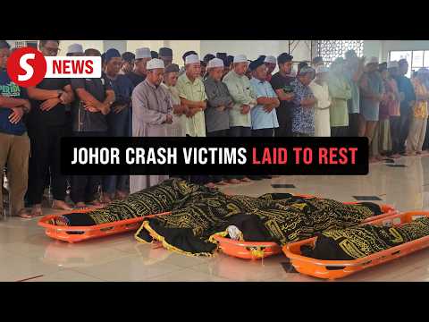 Kluang crash: Four family members laid to rest, teen driver remanded thumbnail