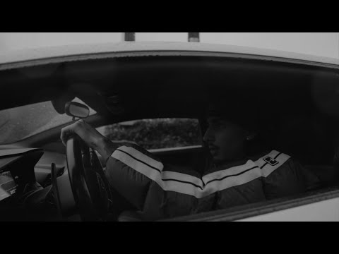 Baby Gang - Huracàn feat. Gemitaiz, MadMan (Official Lyric Video) thumbnail