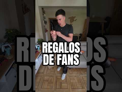 Unboxing de regalos + raros de fans ? thumbnail