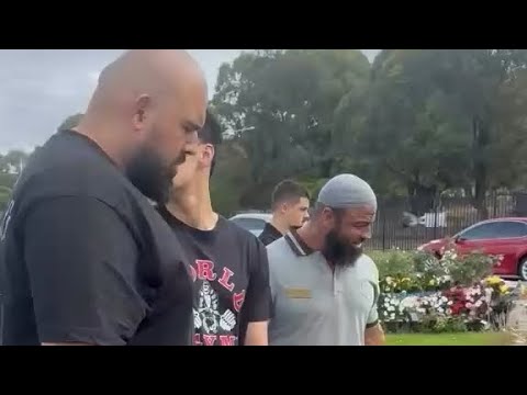 Sneako & The Warner Death Reminder by the Muslim undertaker  thumbnail