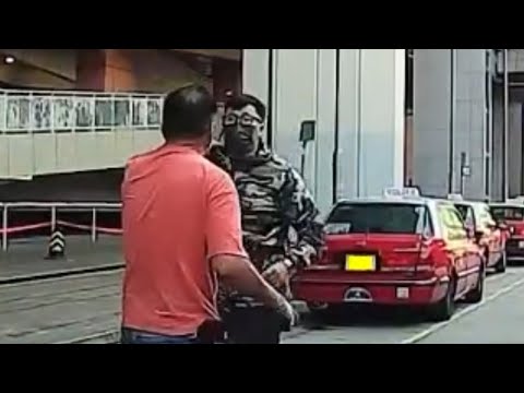 車CAM直擊 - 拳王今次醒目咗喎，識得除左眼鏡先🤣🤣🤣 thumbnail