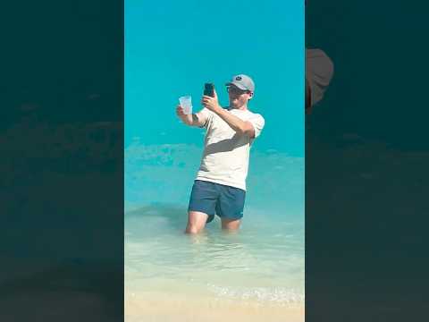 You can be creative anywhere 🌴 thumbnail
